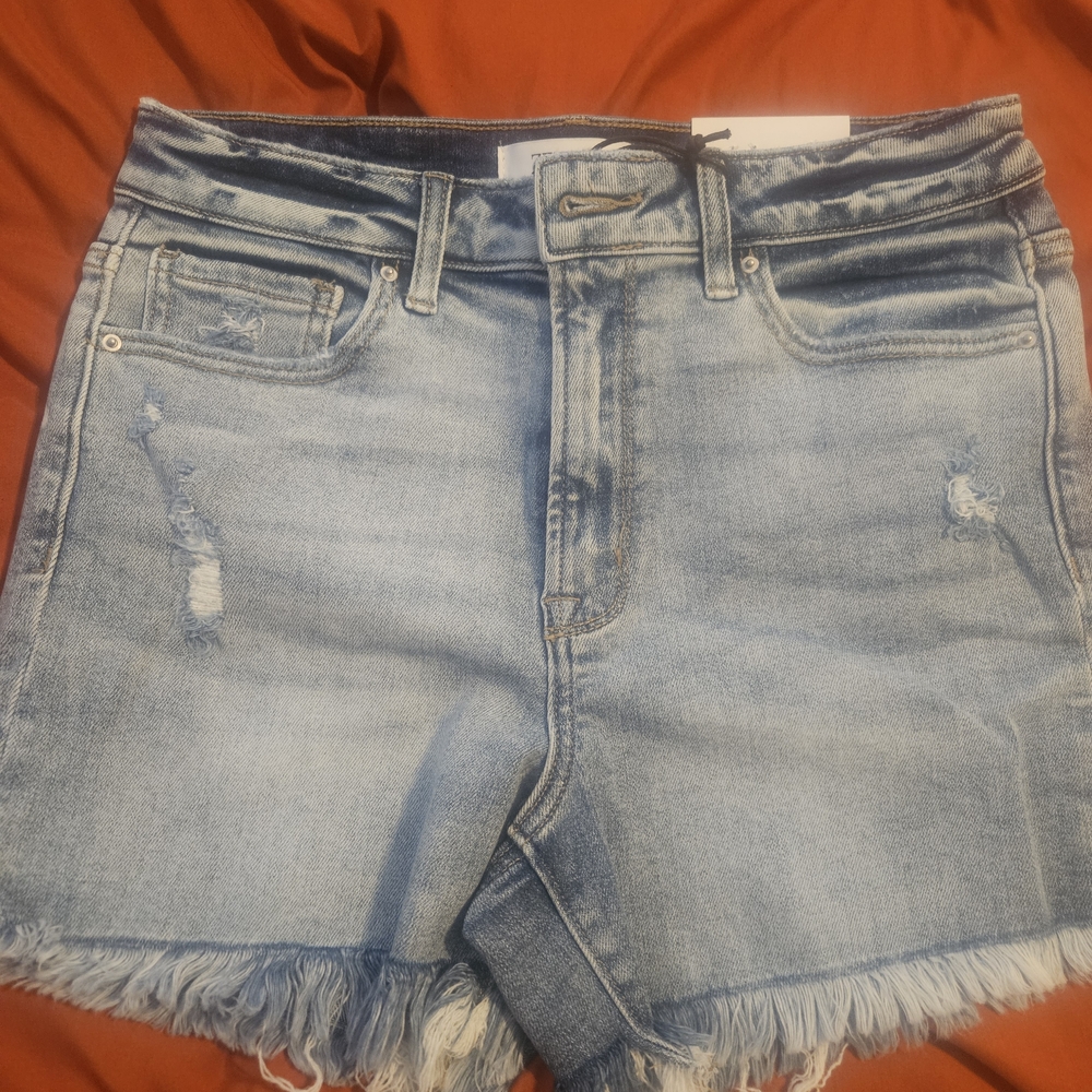 Zenana Outfitters Light Wash Distressed Denim Shorts